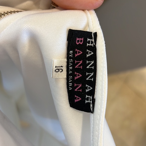 White Holiday dress - Picture 4 of 5